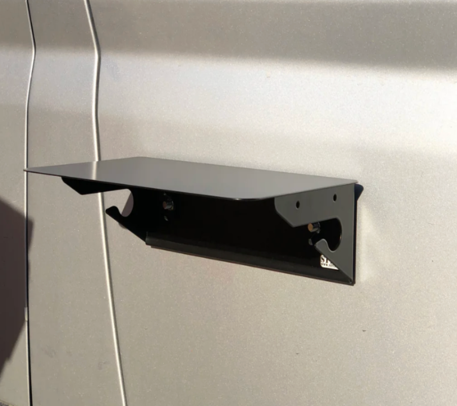 STYYL - Vanlett "Black Edition" - das magnetische Tablett für deinen Van in schwarz